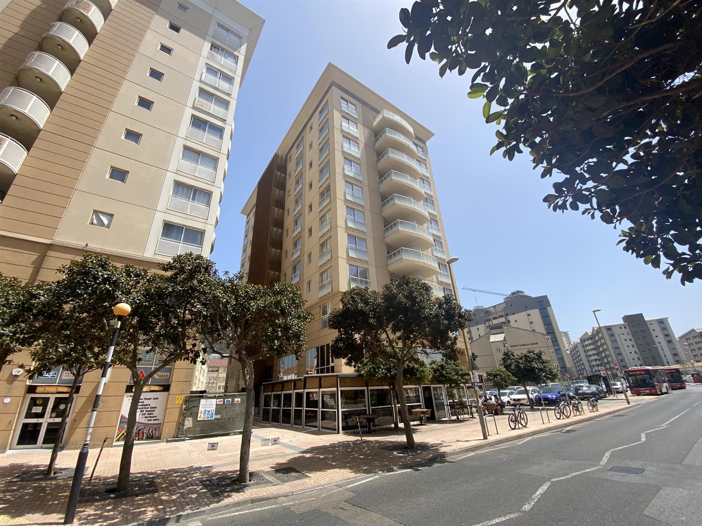 Image of Apartment - 1 Bathrooms for Sale in West One, Eurotowers-Gibraltar, Image 11